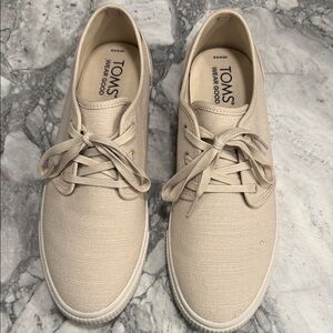 TOMS Men's Beige Canvas Sneakers